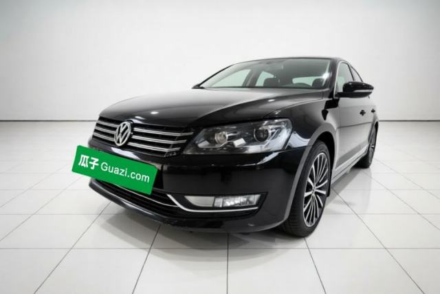 Ojetý Volkswagen Passat 2014 1.8TSI DSG Prestige Navigation Edition