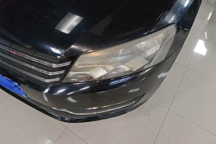 Used Volkswagen Passat 2014 1.8TSI DSG Prestige Edition Left Front Headlight