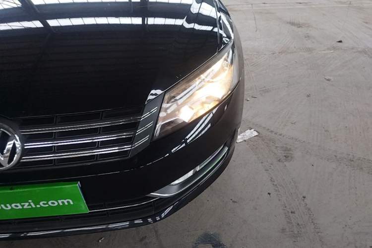 Used Volkswagen Passat 2014 1.8TSI DSG Prestige Edition Left Front Headlight