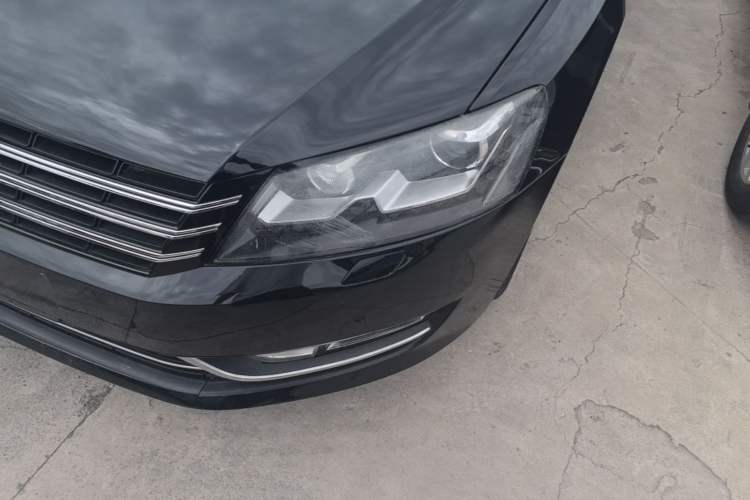 Used Volkswagen Passat 2014 1.8TSI DSG Prestige Edition Left Front Headlight