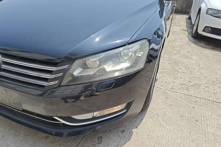 Used Volkswagen Passat 2014 2.0 TSI DSG Prestige Edition Left Front Headlight