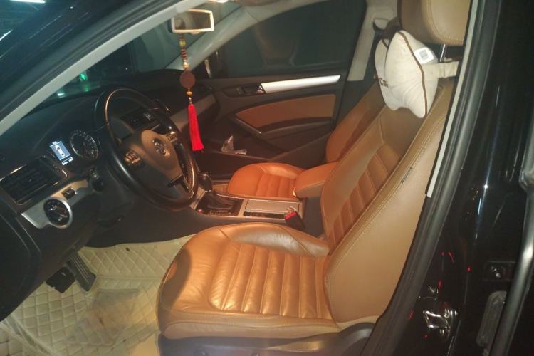 Used Volkswagen Passat 2014 1.8TSI DSG Prestige Edition Left Front Seat