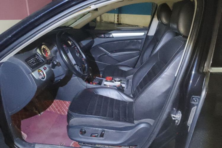 Used Volkswagen Passat 2014 1.8TSI DSG Prestige Edition Left Front Seat