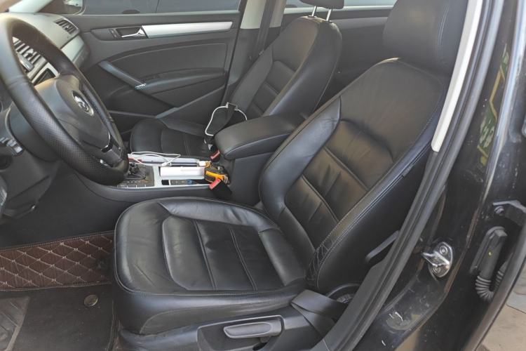Used Volkswagen Passat 2014 1.8TSI DSG Prestige Edition Left Front Seat