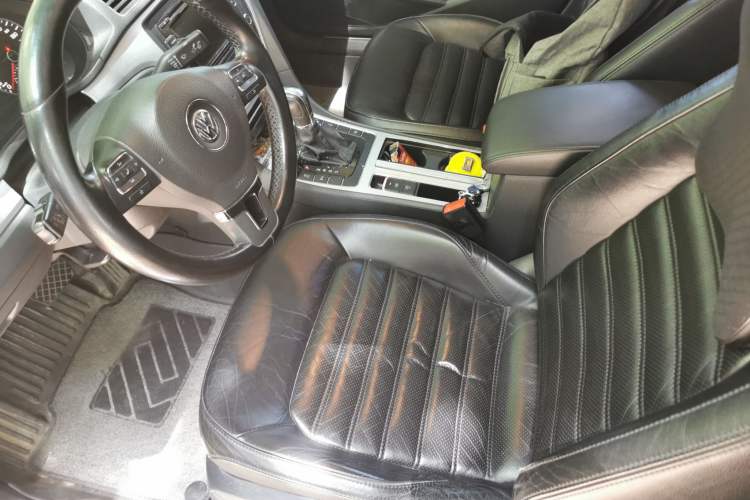 Used Volkswagen Passat 2014 1.8TSI DSG Prestige Edition Left Front Seat