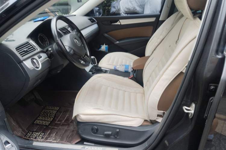 Used Volkswagen Passat 2014 1.8TSI DSG Prestige Edition Left Front Seat