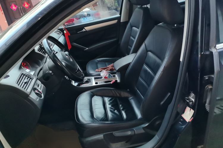 Used Volkswagen Passat 2014 1.8TSI DSG Prestige Edition Left Front Seat