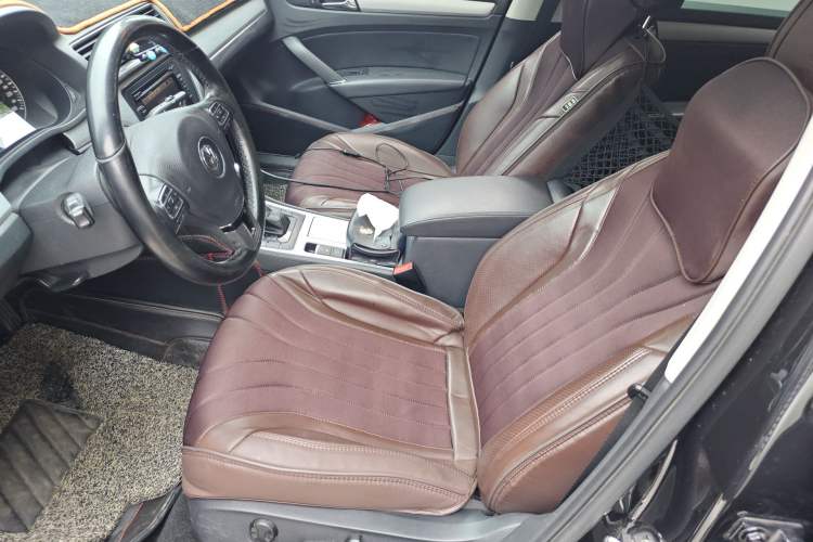 Used Volkswagen Passat 2014 1.8TSI DSG Prestige Edition Left Front Seat
