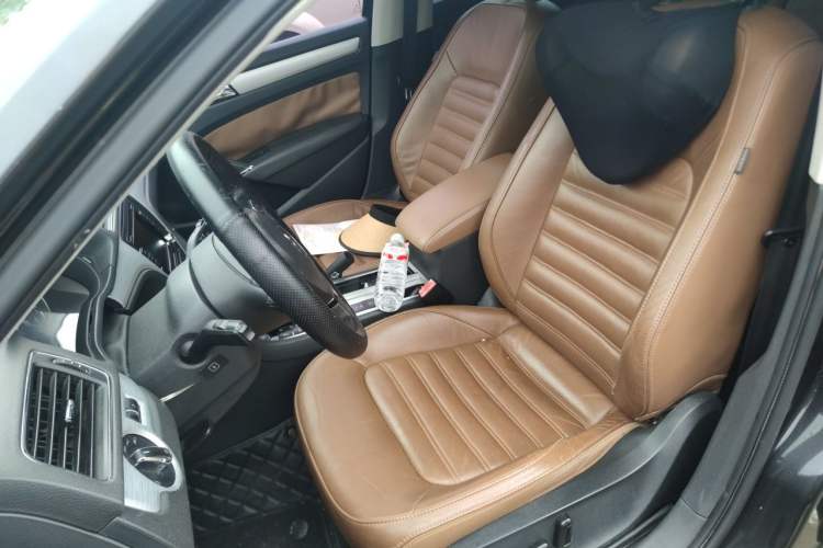 Used Volkswagen Passat 2014 1.8TSI DSG Prestige Edition Left Front Seat