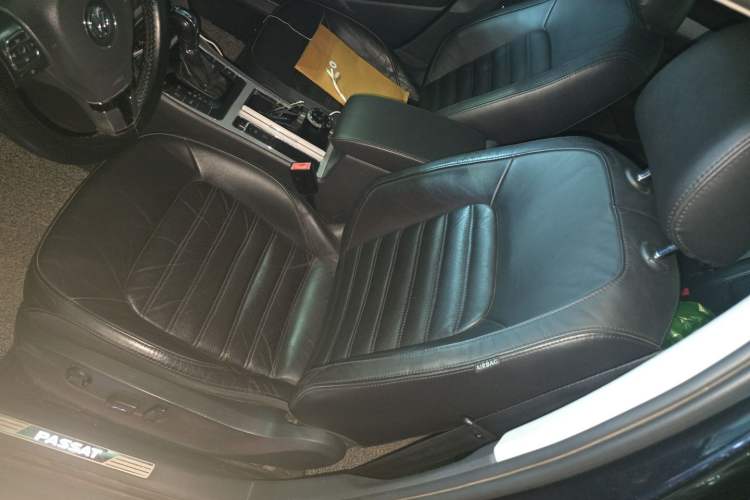 Used Volkswagen Passat 2014 1.8TSI DSG Prestige Edition Left Front Seat