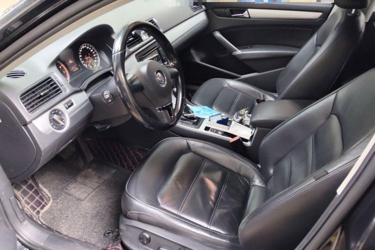 Used Volkswagen Passat 2014 1.8TSI DSG Prestige Edition Left Front Seat