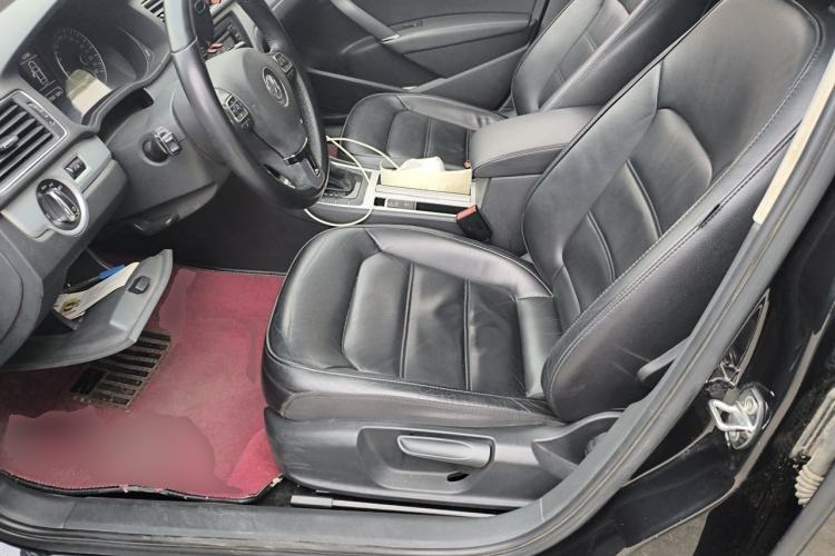 Used Volkswagen Passat 2014 1.8TSI DSG Prestige Edition Left Front Seat