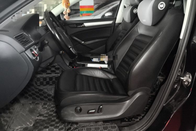 Used Volkswagen Passat 2014 1.8TSI DSG Prestige Edition Left Front Seat