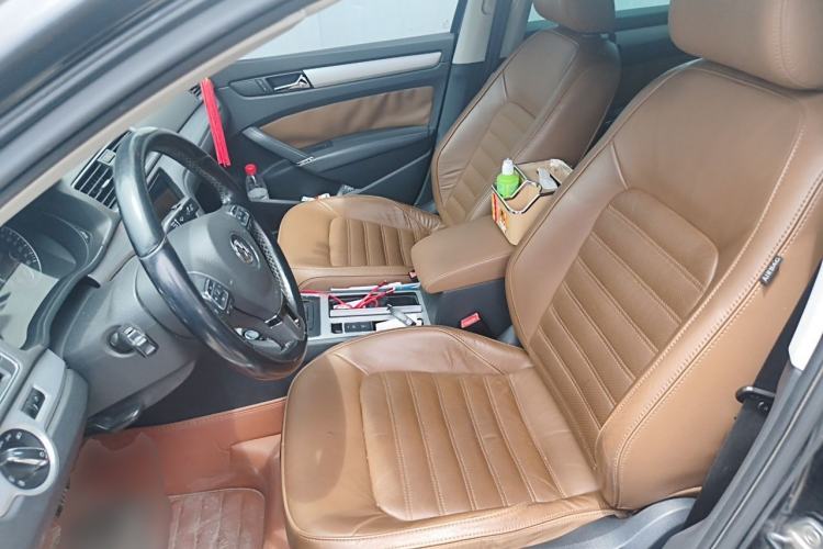Used Volkswagen Passat 2014 1.8TSI DSG Prestige Edition Left Front Seat