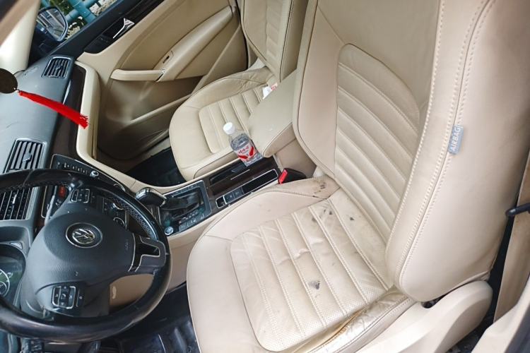 Used Volkswagen Passat 2014 1.8TSI DSG Prestige Edition Left Front Seat