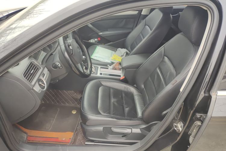 Used Volkswagen Passat 2014 1.8TSI DSG Prestige Edition Left Front Seat