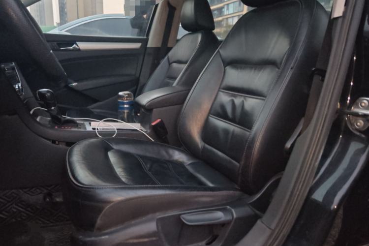 Used Volkswagen Passat 2014 1.8TSI DSG Prestige Edition Left Front Seat