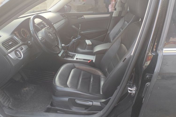 Used Volkswagen Passat 2014 1.8TSI DSG Prestige Edition Left Front Seat
