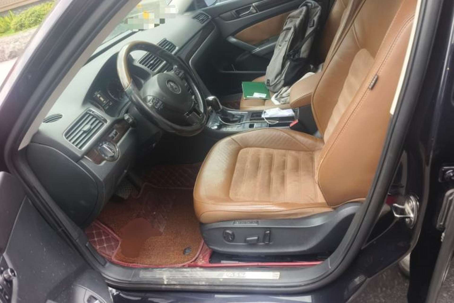 Used Volkswagen Passat 2014 2.0 TSI DSG Ultimate Edition Left Front Seat