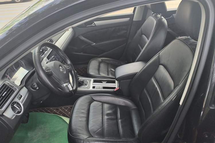 Used Volkswagen Passat 2014 1.8TSI DSG Prestige Edition Left Front Seat