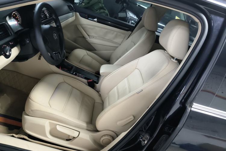 Used Volkswagen Passat 2014 1.8TSI DSG Prestige Edition Left Front Seat