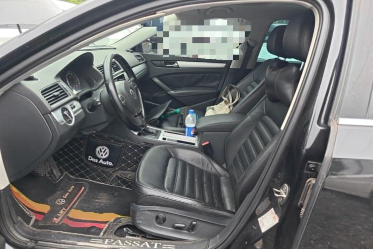 Used Volkswagen Passat 2014 1.8TSI DSG Prestige Edition Left Front Seat