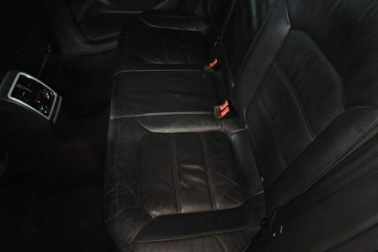 Used Volkswagen Passat 2014 1.8TSI DSG Prestige Edition Left Rear Seat