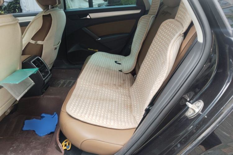 Used Volkswagen Passat 2014 1.8TSI DSG Prestige Edition Left Rear Seat