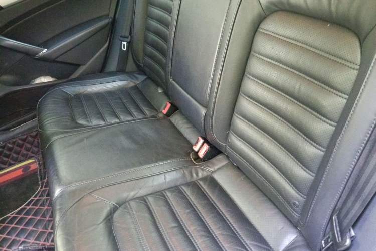 Used Volkswagen Passat 2014 1.8TSI DSG Prestige Edition Left Rear Seat