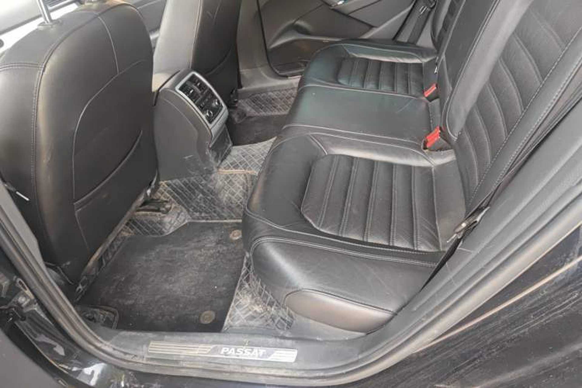 Used Volkswagen Passat 2014 1.8TSI DSG Prestige Edition Left Rear Seat