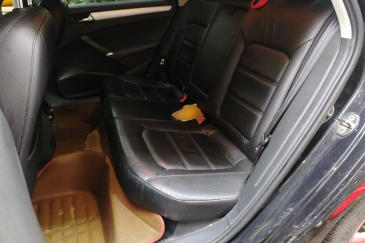 Used Volkswagen Passat 2014 1.8TSI DSG Prestige Edition Left Rear Seat
