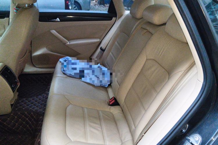 Used Volkswagen Passat 2014 1.8TSI DSG Prestige Edition Left Rear Seat