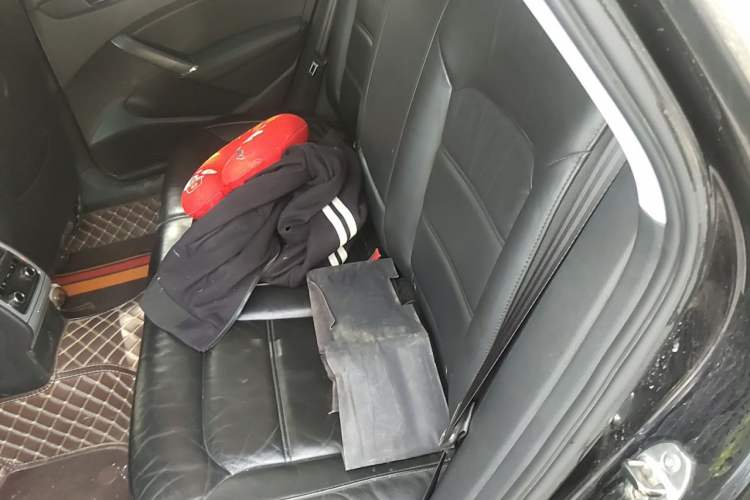 Used Volkswagen Passat 2014 1.8TSI DSG Prestige Edition Left Rear Seat