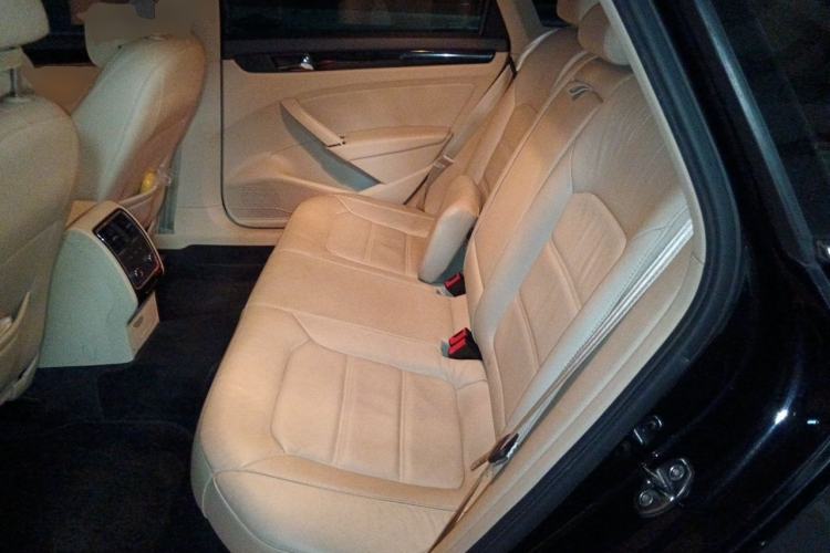 Used Volkswagen Passat 2014 1.8TSI DSG Prestige Edition Left Rear Seat