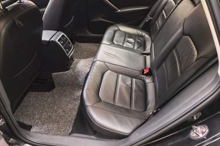 Used Volkswagen Passat 2014 1.8TSI DSG Prestige Edition Left Rear Seat