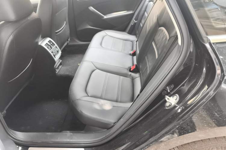 Used Volkswagen Passat 2014 1.8TSI DSG Prestige Edition Left Rear Seat