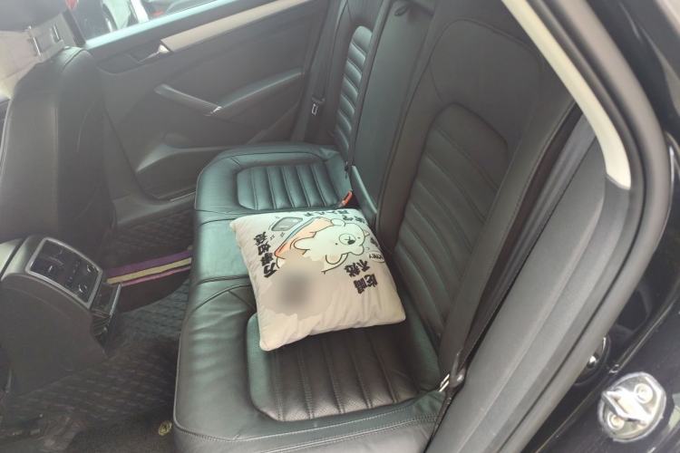 Used Volkswagen Passat 2014 1.8TSI DSG Prestige Edition Left Rear Seat
