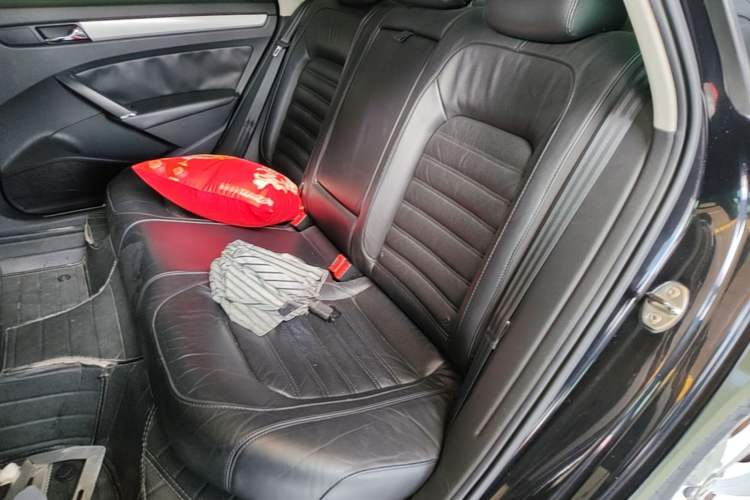 Used Volkswagen Passat 2014 2.0 TSI DSG Prestige Edition Left Rear Seat