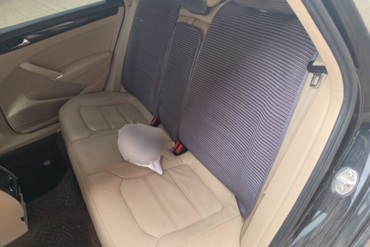 Used Volkswagen Passat 2014 1.8TSI DSG Prestige Edition Left Rear Seat