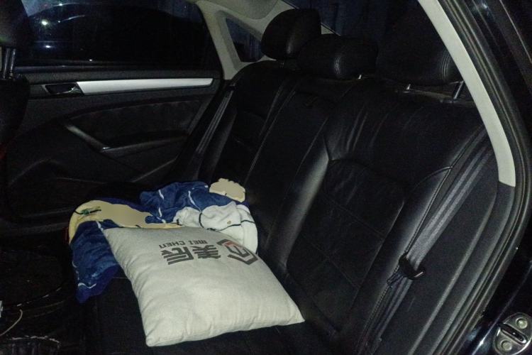Used Volkswagen Passat 2014 1.8TSI DSG Prestige Edition Left Rear Seat