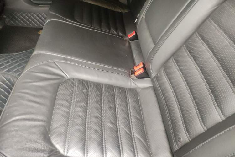 Used Volkswagen Passat 2014 1.8TSI DSG Prestige Edition Left Rear Seat