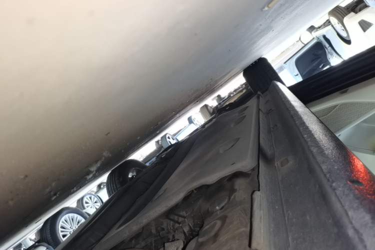 Used Volkswagen Passat 2014 1.8TSI DSG Prestige Edition Left Side Sill