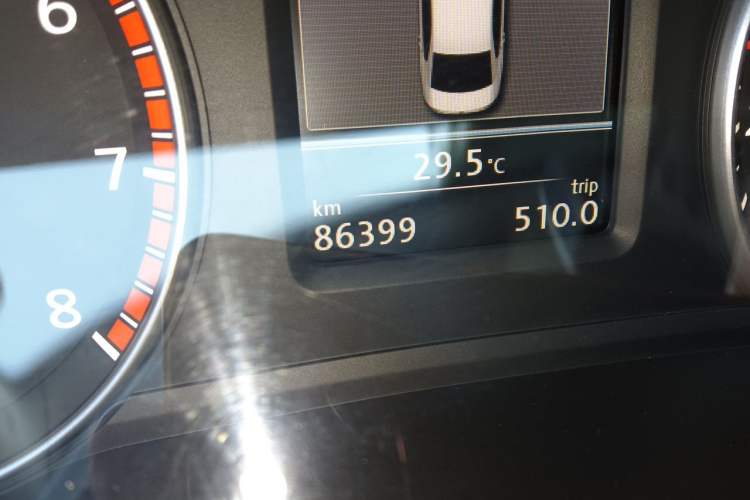 Used Volkswagen Passat 2014 2.0 TSI DSG Prestige Edition Odometer Close Up
