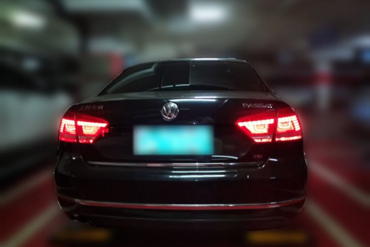 Used Volkswagen Passat 2014 1.8TSI DSG Prestige Navigation Edition Rear