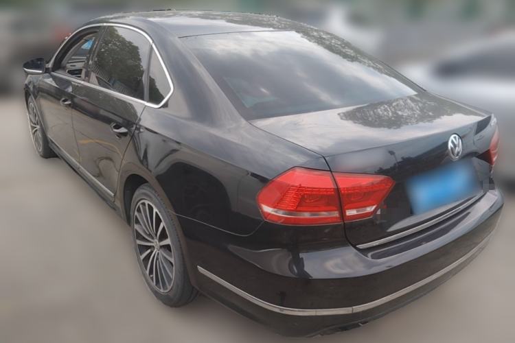 Used Volkswagen Passat 2014 1.8TSI DSG Prestige Navigation Edition Rear Left 45 Deg