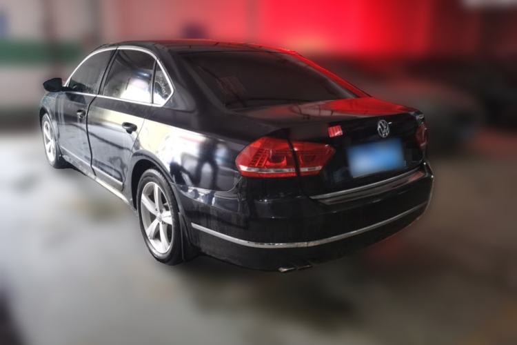Used Volkswagen Passat 2014 1.8TSI DSG Prestige Edition Rear Left 45 Deg