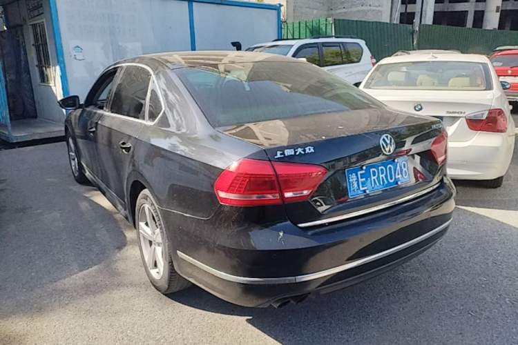 Used Volkswagen Passat 2014 1.8TSI DSG Prestige Edition Rear Left 45 Deg
