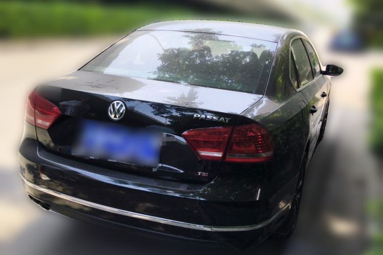 Used Volkswagen Passat 2014 1.8TSI DSG Prestige Edition Rear Right 45 Deg