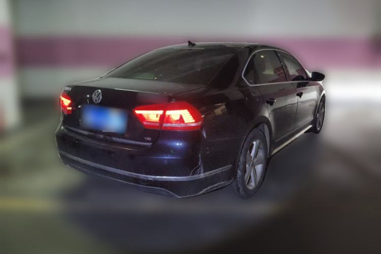 Used Volkswagen Passat 2014 1.8TSI DSG Prestige Edition Rear Right 45 Deg