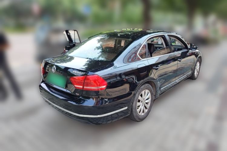 Used Volkswagen Passat 2014 1.8TSI DSG Prestige Edition Rear Right 45 Deg